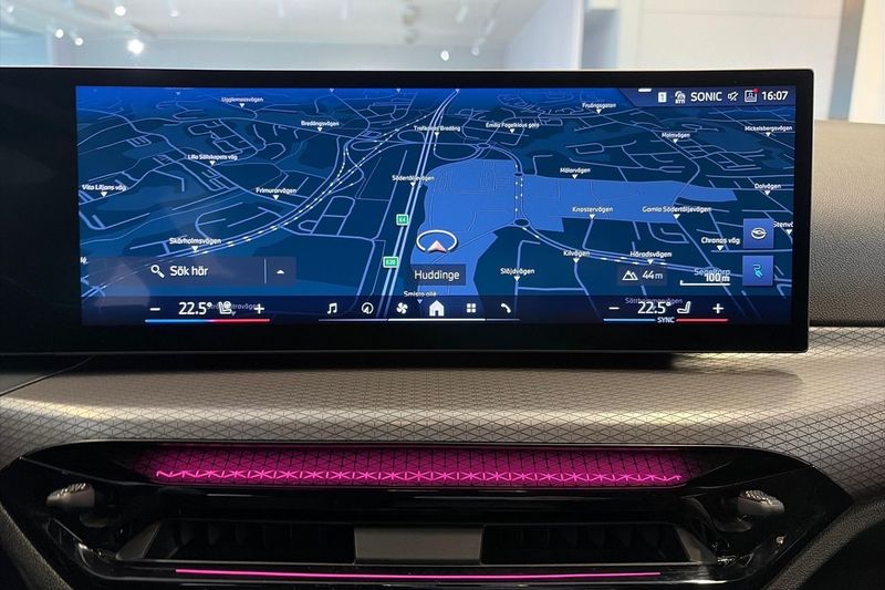 BMW i4 bild 16