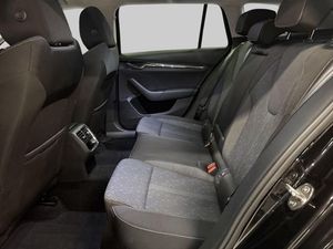 Skoda Octavia bild 11