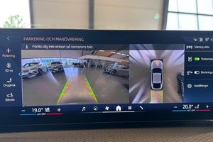 BMW i4 bild 20