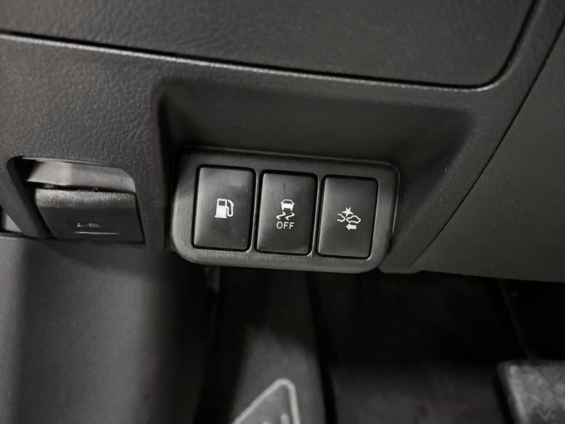 Toyota Avensis bild 20