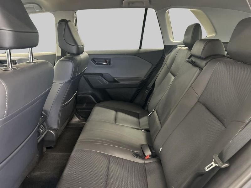 Toyota RAV4 bild 10