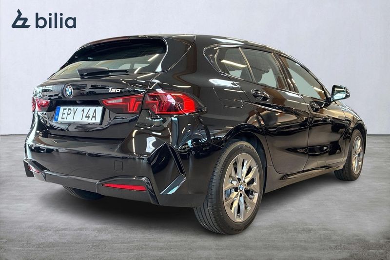 BMW 120 bild 17