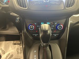 Ford Kuga bild 16