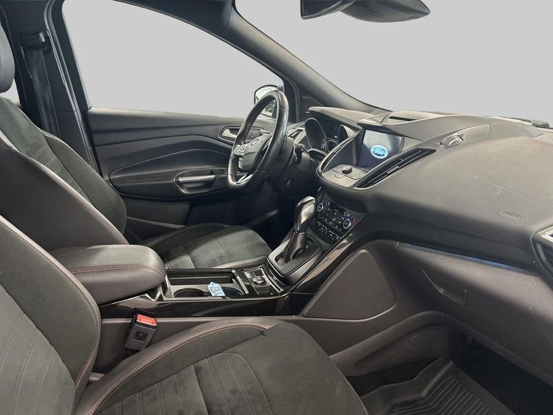 Ford Kuga bild 9