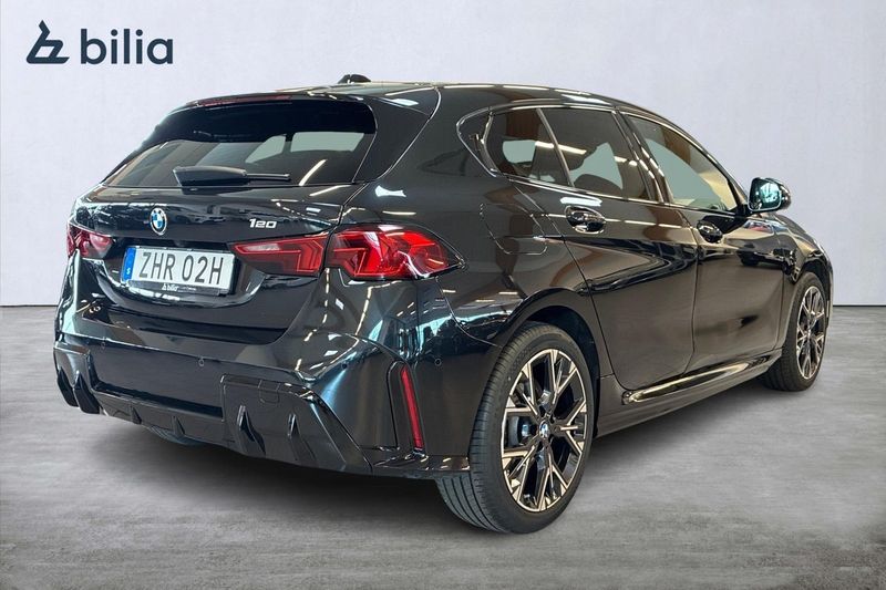 BMW 120 bild 17