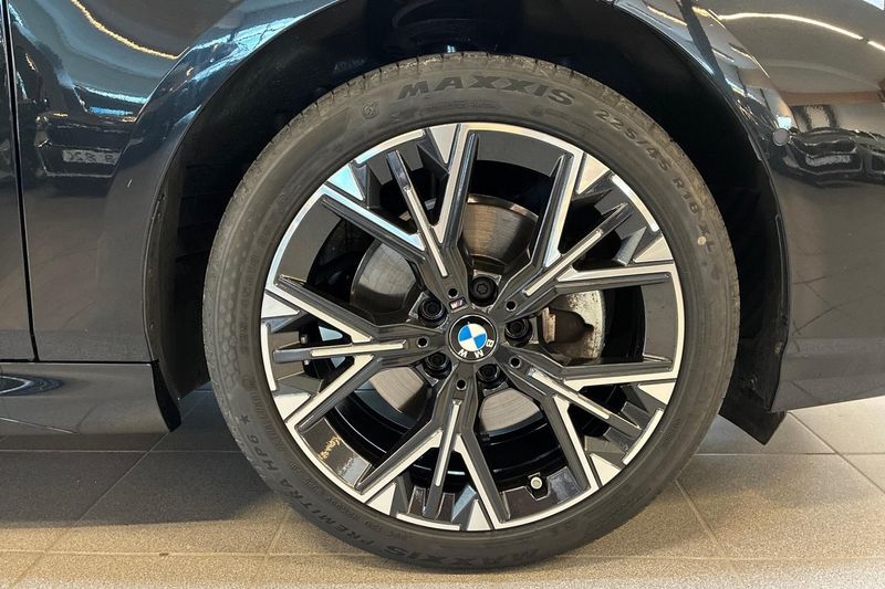 BMW 120 bild 14