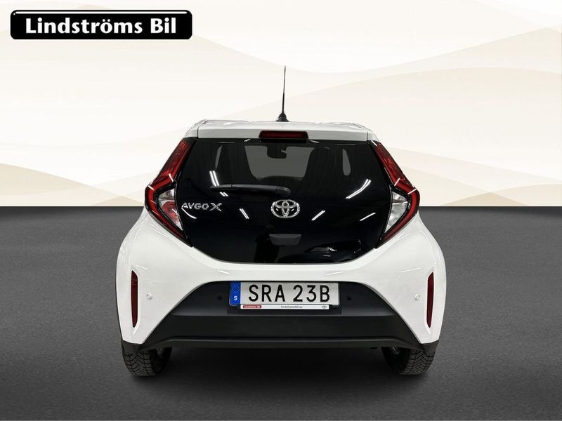 Toyota Aygo X bild 8