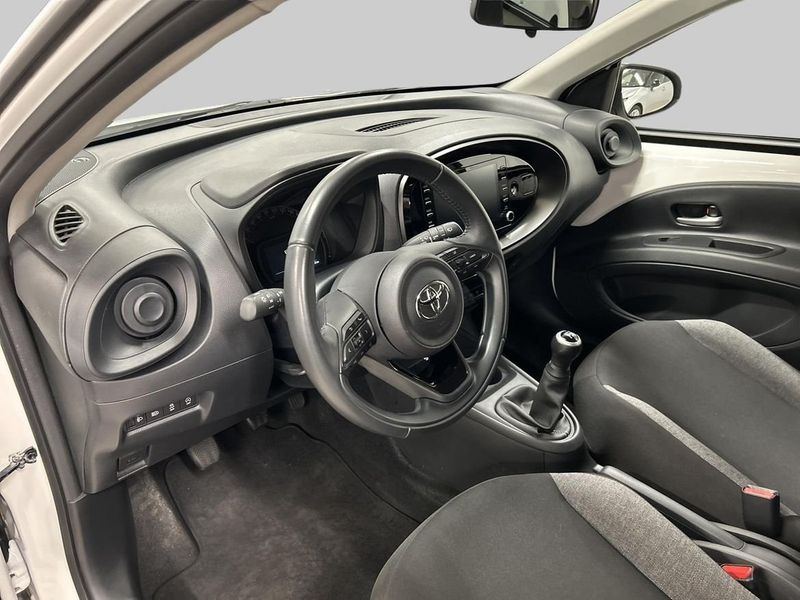 Toyota Aygo X bild 14