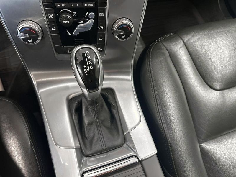 Volvo V60 bild 15