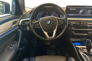 BMW 530 bild 9