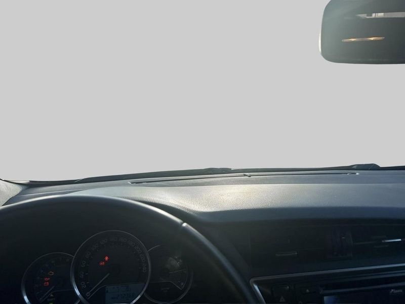 Toyota Auris bild 15