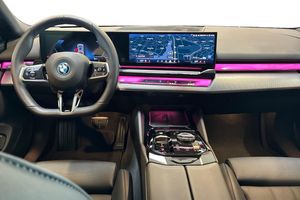 BMW 530 bild 8