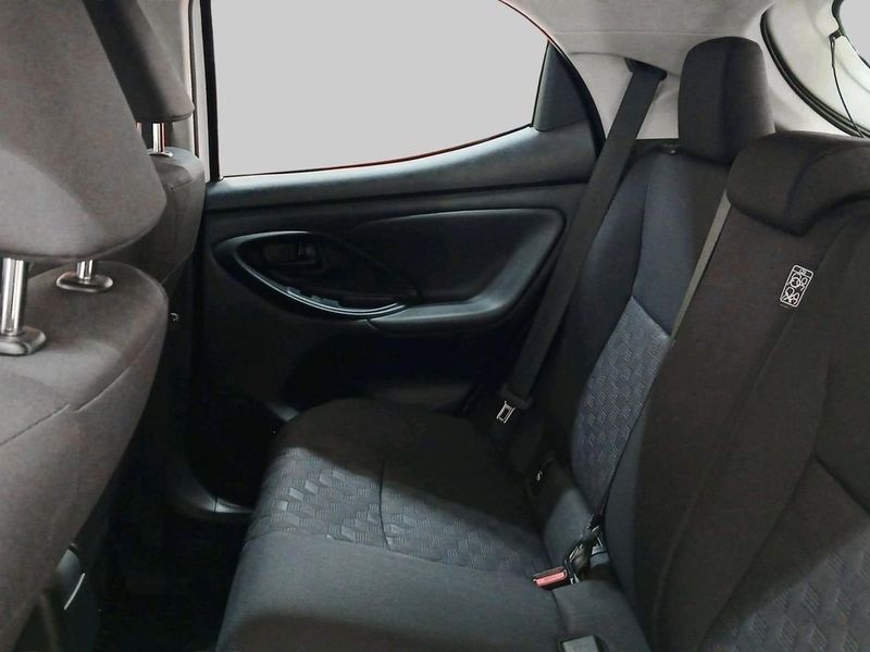 Toyota Yaris bild 16