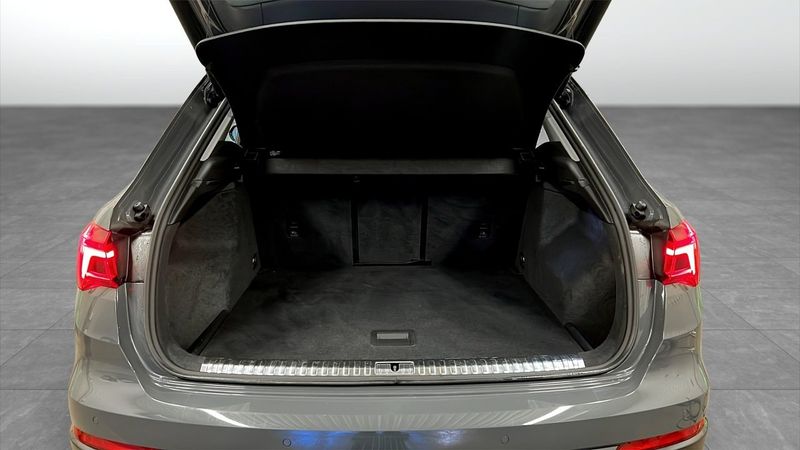 Audi Q3 bild 12