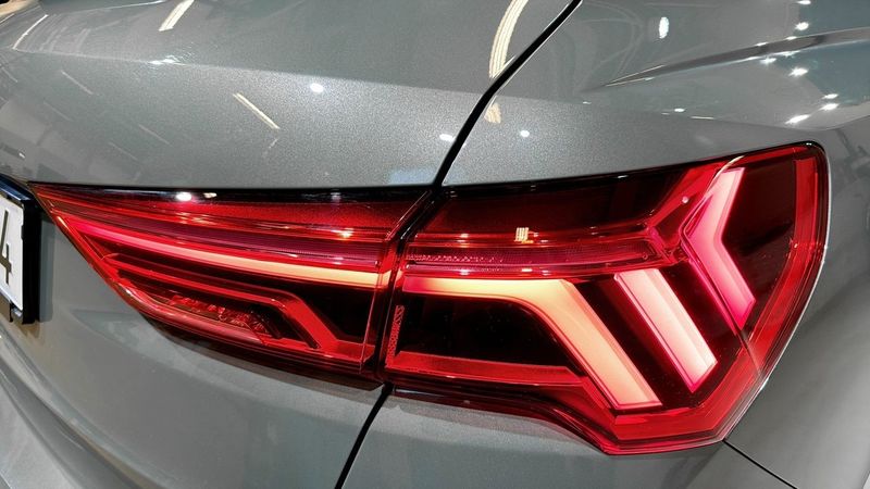 Audi Q3 bild 15