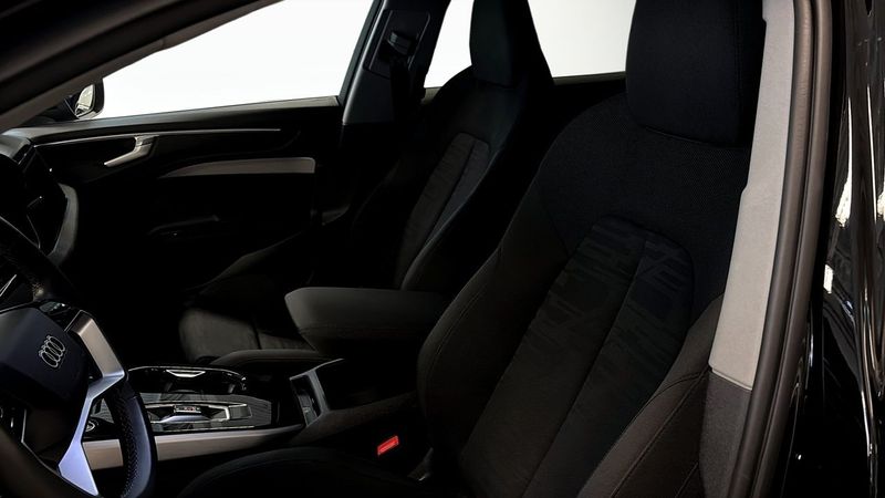 Audi A6 bild 8