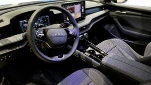 Skoda Superb bild 3