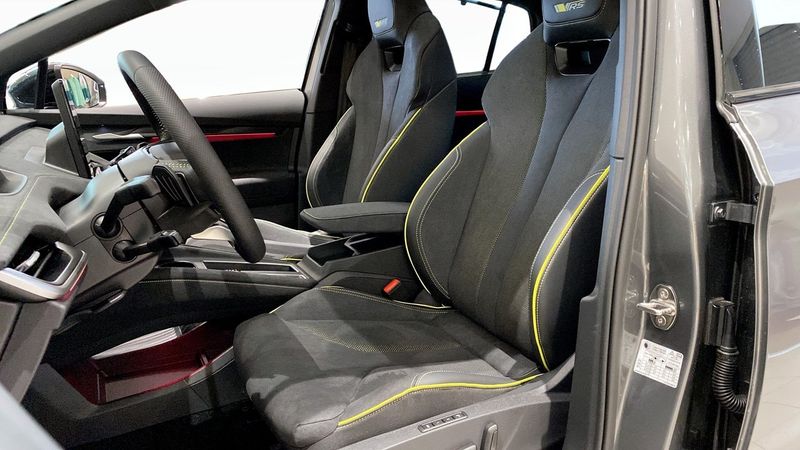 Skoda Enyaq bild 4