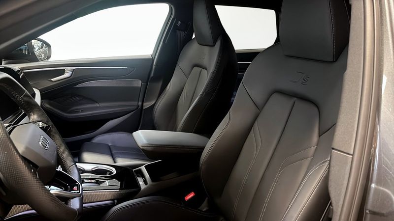 Audi A6 bild 8