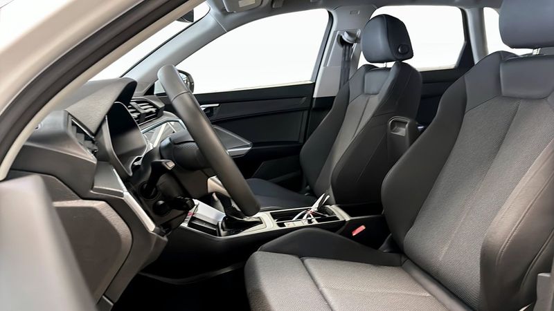 Audi Q3 bild 8