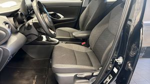 Toyota Yaris Cross bild 8