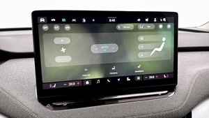 Skoda Enyaq bild 18