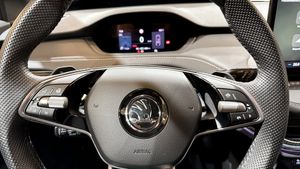 Skoda Enyaq bild 19
