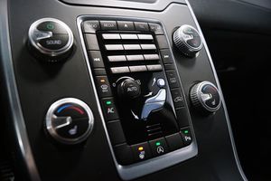 Volvo V70 bild 8