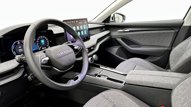 Skoda Superb bild 7