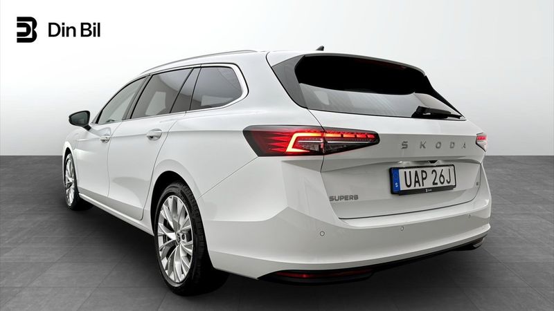Skoda Superb bild 3