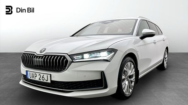 Skoda Superb Combi Selection iV DSG Drag - 2026