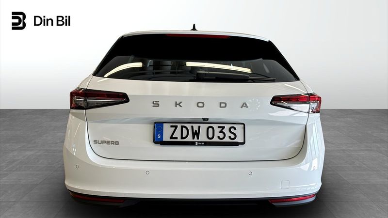 Skoda Superb bild 4
