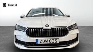 Skoda Superb bild 2