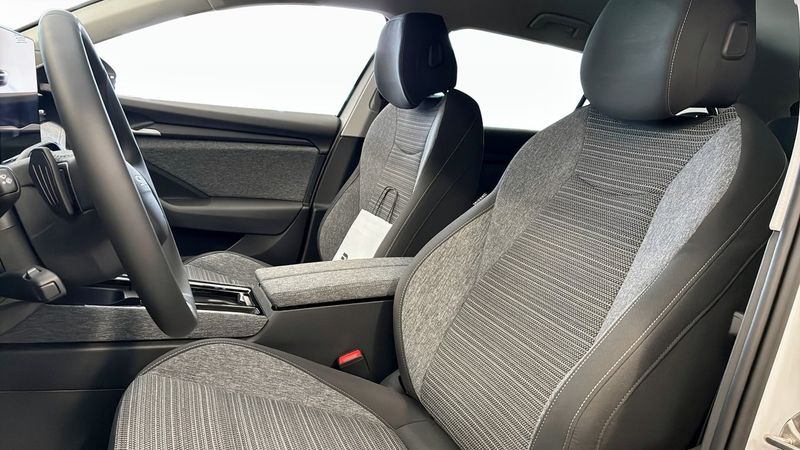 Skoda Superb bild 8