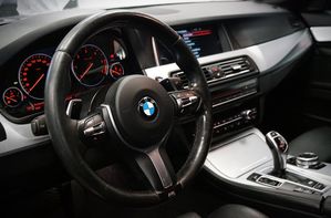 BMW 530 bild 16