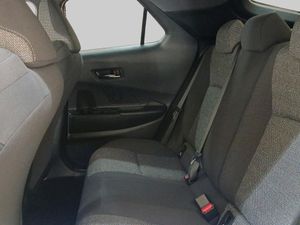 Toyota C-HR bild 10