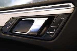 Porsche Macan bild 32