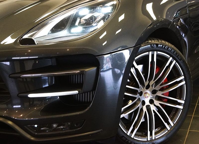 Porsche Macan bild 12