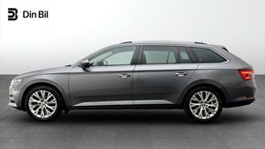 Skoda Superb bild 2