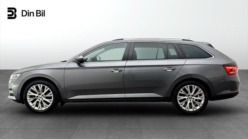 Skoda Superb bild 2