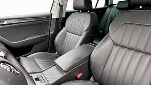 Skoda Superb bild 8
