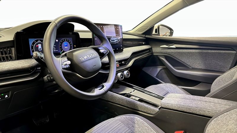 Skoda Superb bild 7