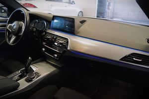 BMW 530 bild 20