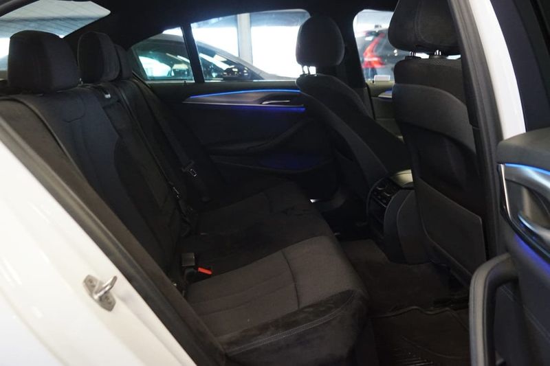 BMW 530 bild 24