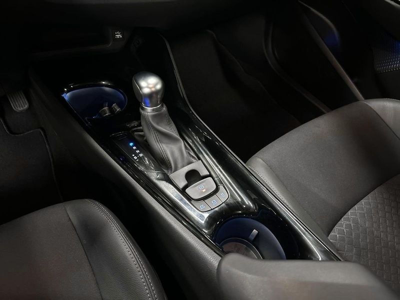 Toyota C-HR bild 18