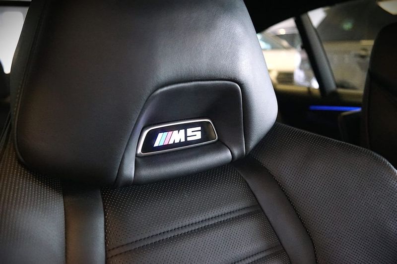 BMW M5 bild 31
