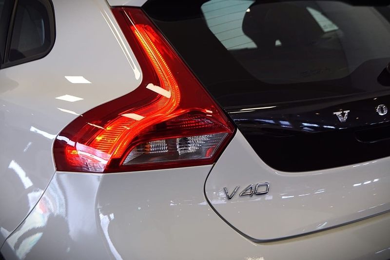 Volvo V40 bild 4