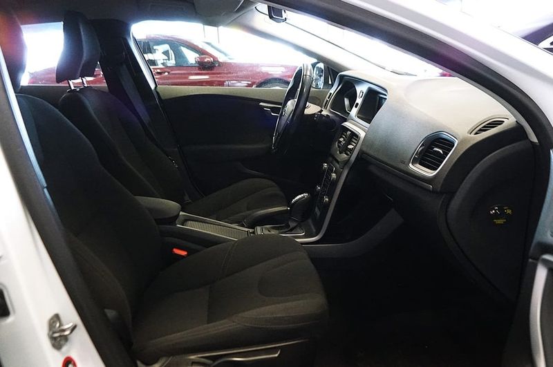 Volvo V40 bild 11