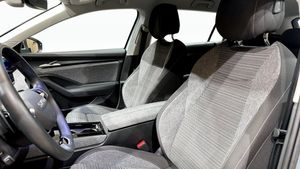 Skoda Superb bild 8