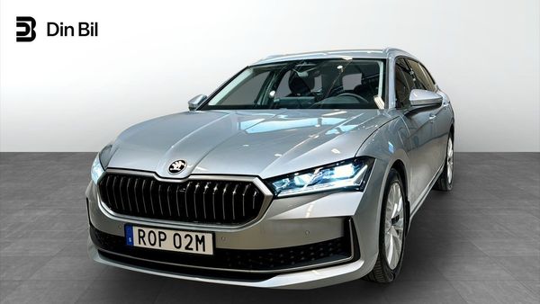 Skoda Superb Combi Selection iV 1,5 TSI DSG | Drag/B-kamera - 2025